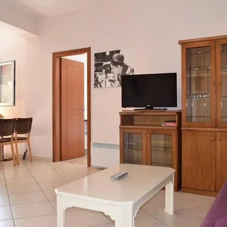 Seaside In Agia Effimia Appartement *